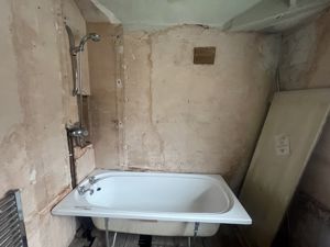 Bathroom- click for photo gallery